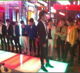 沙河深圳夜总会伴游模特雇用(深圳KTV模特雇用)