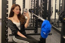 沙河我是一名瑜伽锻练外加兼职模特(我是一名瑜伽锻练外加兼职模特小说)