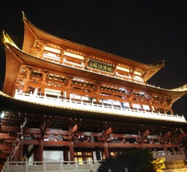 沙河长沙旅游攻略(长沙旅游攻略景点必去长沙美食街)