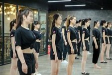 沙河兼职模特进修班(学生怎么兼职模特)