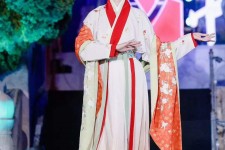 沙河汉服模特是哪种兼职的吗(网上雇用古拆汉服模特可信吗)