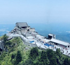 沙河湖南旅游攻略(武汉到湖南旅游攻略)