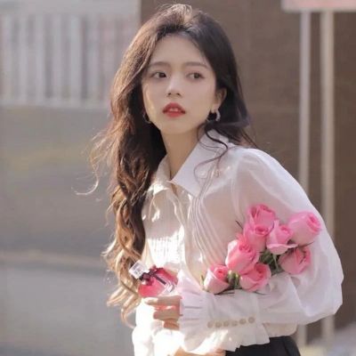 沙河想要应聘去伴游公司上班，但是却不晓得该怎么做