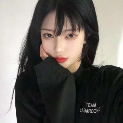沙河伴游女生梦瑜的资料