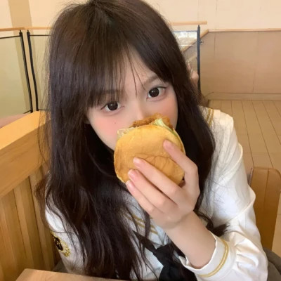 沙河伴游女生李心怡的资料