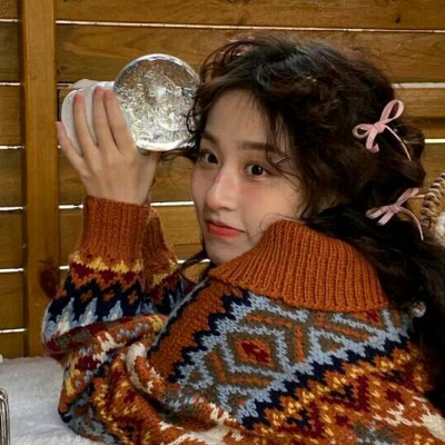 沙河伴游女生郑晓涵的资料