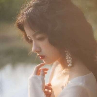 沙河伴游女生雷花蕊的资料