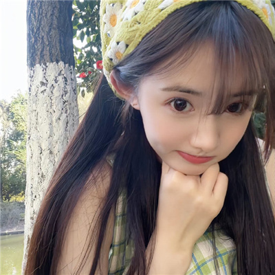 沙河伴游女生上官鹤影的资料