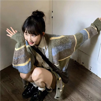 沙河伴游女生方镜月的资料
