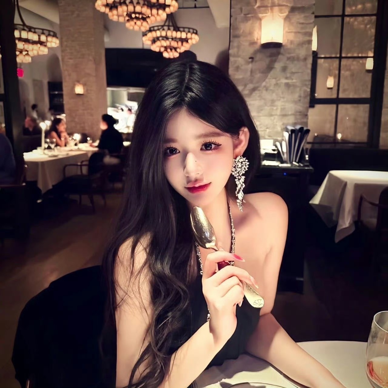 沙河伴游女生蓝盈盈的资料