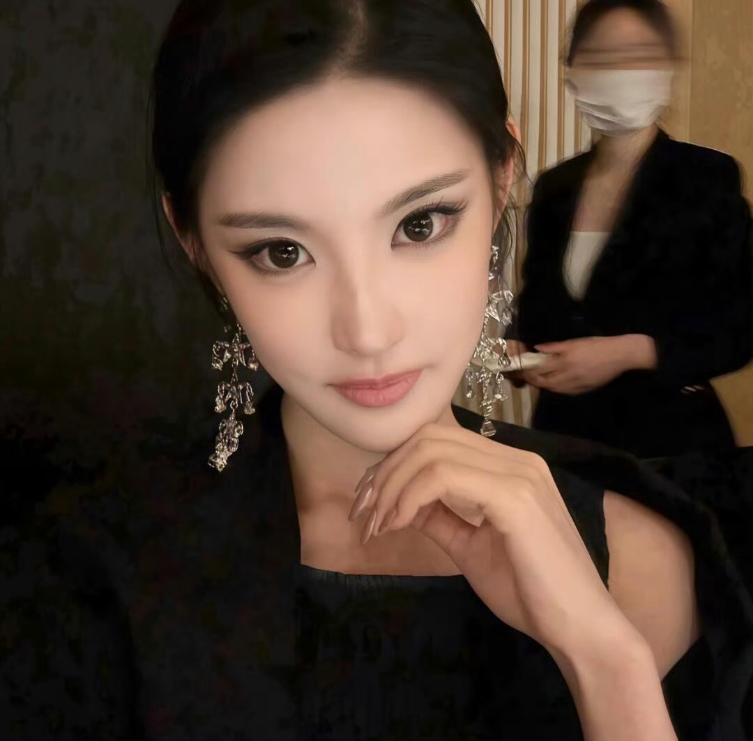 沙河伴游女生 | Isabella Chen的资料