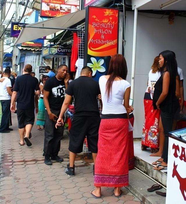 伴游中国微信群(免费加入大量微信群)